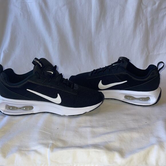 NIB Nike Air Max Interlock Lite Women's Shoes Black/White DX3705 001 - Picture 3 of 9